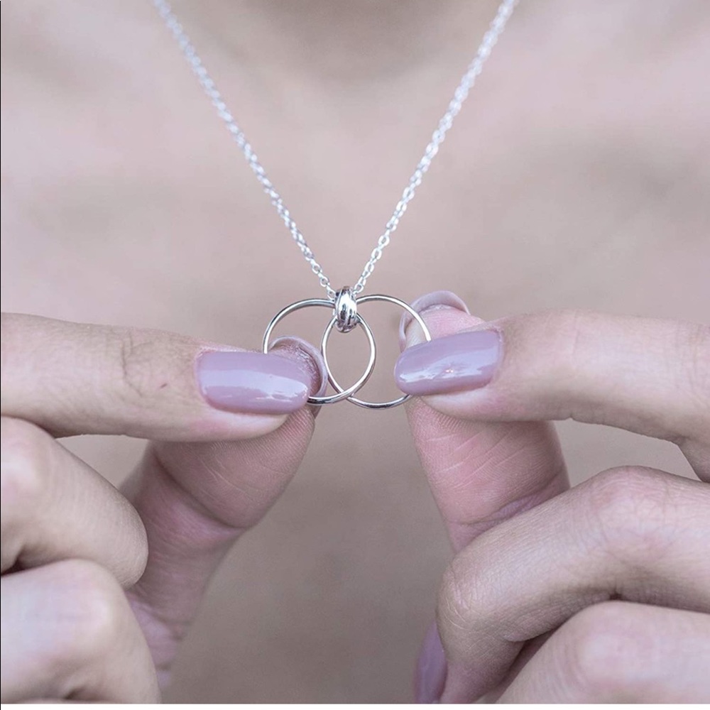 Dear Eva Happy Birthday women’s silver necklace
